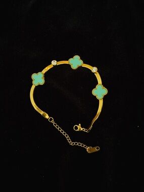 Gold and Turquoise Clover Station Bracelet - Women Jewelry
